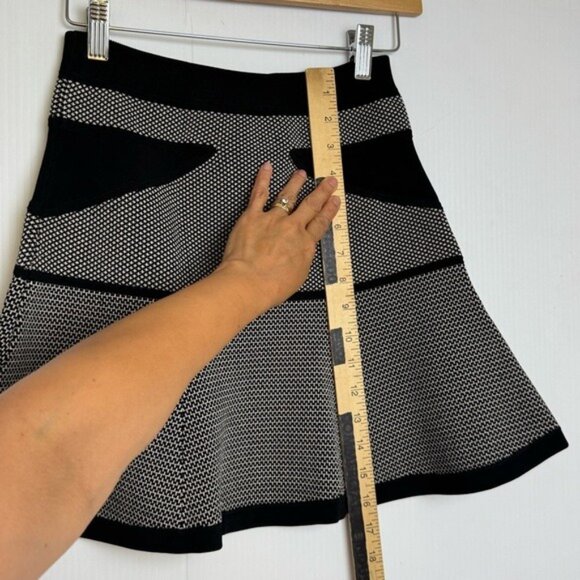ALC Black and white Skater Mini Skirt Small - Picture 6 of 12